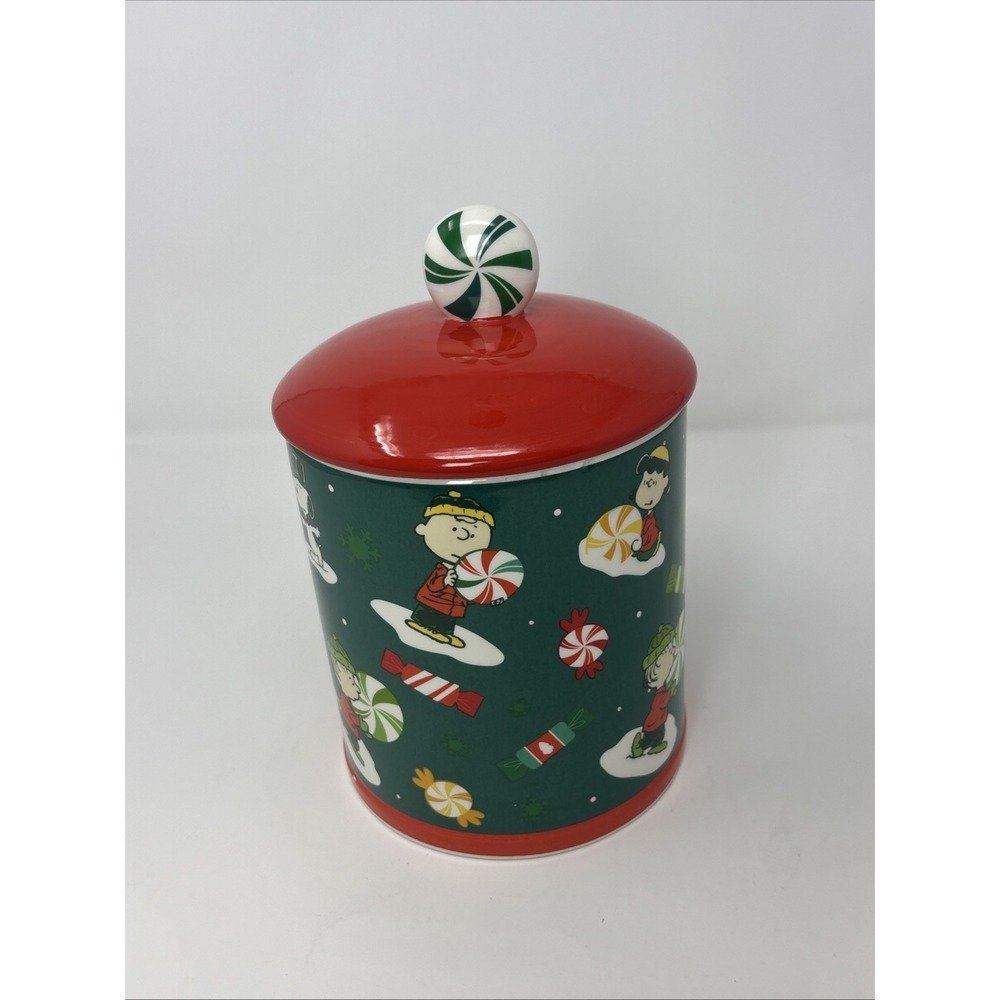Peanuts Charlie Brown SNOOPY Peppermint Dreams Ceramic Cookie Jar Canister  NEW!